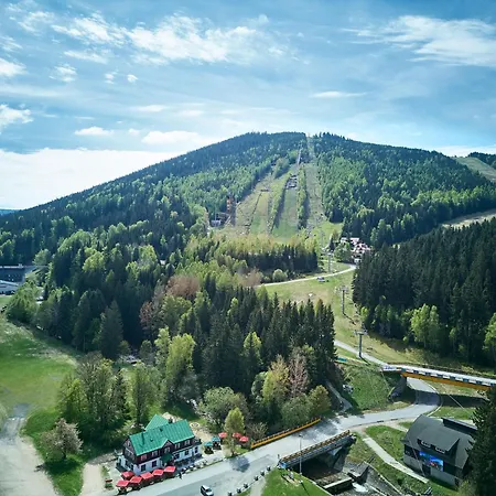 582 By Interhome * Harrachov