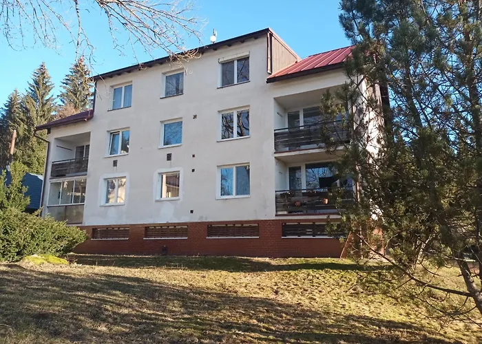 582 By Interhome Lägenhet *